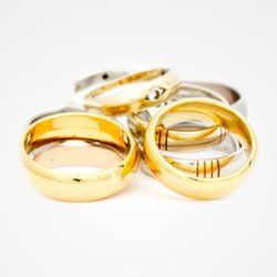 Calgary Gold - All Canada Gold locations are buyers of all types of gold rings, from white and yellow gold mens rings, 14k gold rings, women's white/yellow