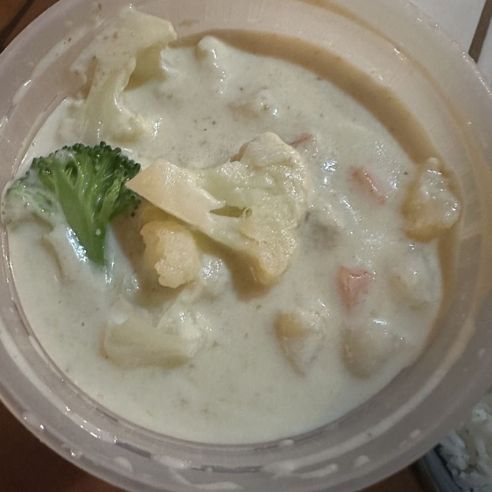 Thai Village - Green curry (horrible) - Thai Near Me - Carmel Valley, California