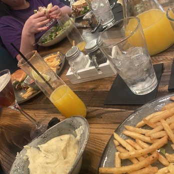 Salt & Stone - Mimosas, whipped potatoes, truffle fries - Salad Near Me - Durant, Oklahoma Salt & Stone - Mimosas, whipped potatoes, truffle fries - Salad Near Me - Durant, Oklahoma