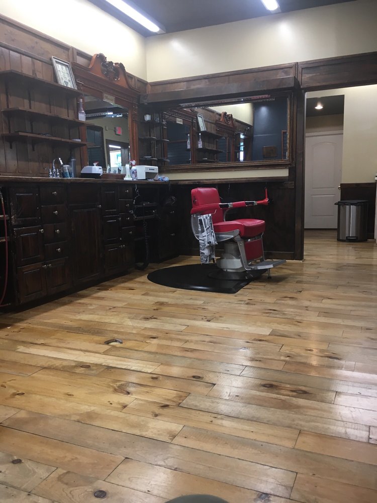 WHITE OAK BARBER SHOP 33 Reviews Barbers 2244 Dayton Blvd