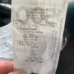 The receipt he tried to give me saying he gave my Original in the bag... until finally coming back w my original one The receipt he tried to give me saying he gave my Original in the bag... until finally coming back w my original one