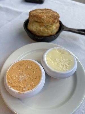 General Lewis Inn by null