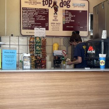Top Dog - Extra perfect wonderful dog dealer - Hot Dogs Near Me - Berkeley, California
