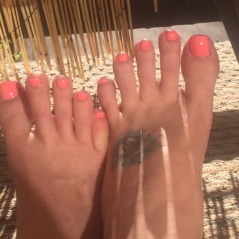 Blue Sky Lounge and Spa - Gel mani and pedi by Lynn! She is fantastic! - Nail Salons Near Me - Aurora, Colorado Blue Sky Lounge and Spa - Gel mani and pedi by Lynn! She is fantastic! - Nail Salons Near Me - Aurora, Colorado