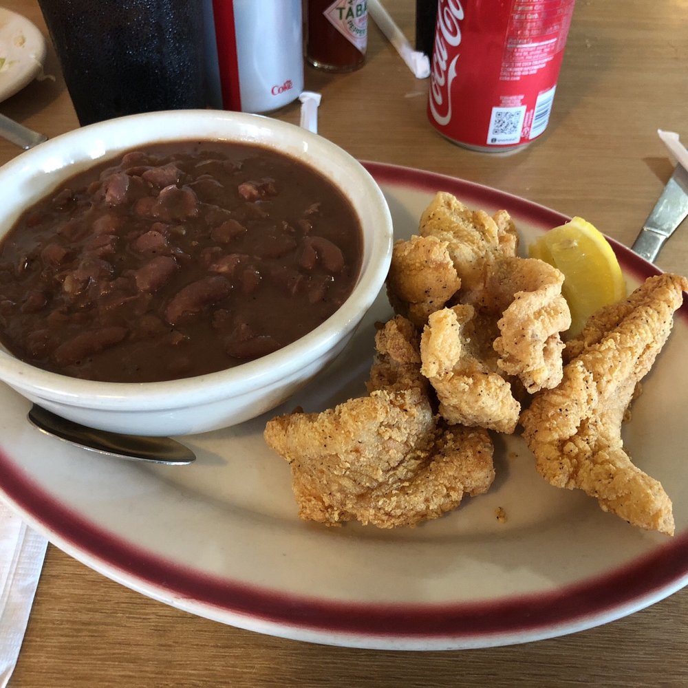 Boutte's Bayou Restaurant - Catfish and Red Beans and Rice - Cajun/Creole Near Me - Lafitte, Louisiana
