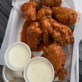 Tower Park Waterfront Grille - Buffalo Wings - Venues & Event Spaces Near Me - Lodi, California