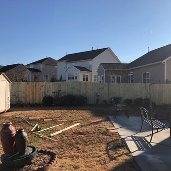 FenceItForU - Wood privacy fence Fort Mill S.C. - Fences & Gates Near Me - Matthews, North Carolina FenceItForU - Wood privacy fence Fort Mill S.C. - Fences & Gates Near Me - Matthews, North Carolina