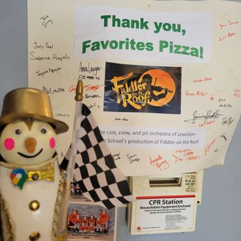 Favorite's Pizzeria - Pizza Near Me - Lewiston, New York Favorite's Pizzeria - Pizza Near Me - Lewiston, New York