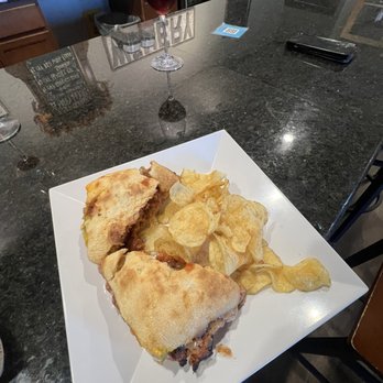 Gillig Winery - Wineries Near Me - Findlay, Ohio