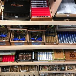 Smoke & Vapes - Cigar