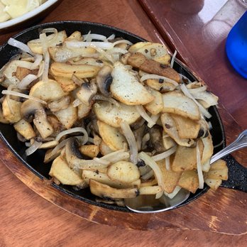Russian Baths - Potatoes with mushroom - Sports Bars Near Me - Brooklyn, New York
