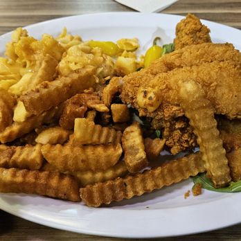 Cea-Lo L.A - Catfish dinner with fries and 4 cheese macaroni. - New American Near Me - Sherman Oaks, California