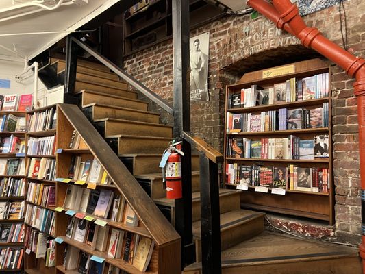 City Lights Booksellers & Publishers by null