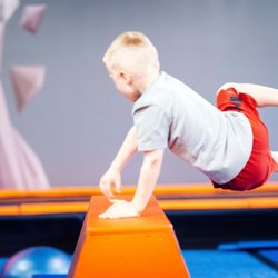 Skyhook Ninja Fitness - Learn Parkour!