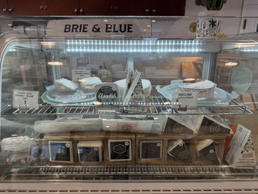 The Vreamery - Artisan Vegan Cheese Company by null