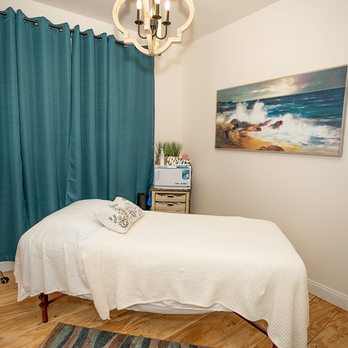 Bella Estetica Spa - Massage room - Body Contouring Near Me - Old Saybrook, Connecticut Bella Estetica Spa - Massage room - Body Contouring Near Me - Old Saybrook, Connecticut