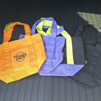 Trader Joe's - Halloween Theme Mini Tote Bags - Grocery Near Me - Northridge, California
