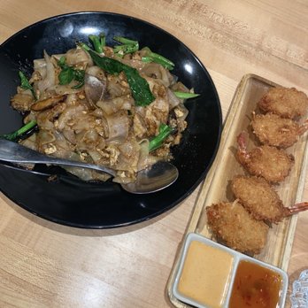 Luck Gai Cafe - Pad See Ew, coconut Coonut Shrimp - Chicken Shop Near Me - Anaheim, California Luck Gai Cafe - Pad See Ew, coconut Coonut Shrimp - Chicken Shop Near Me - Anaheim, California