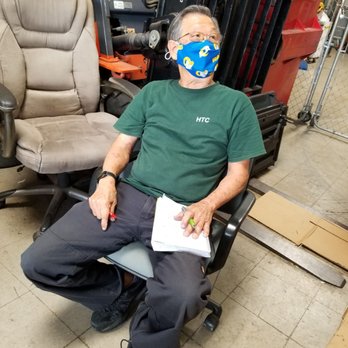 Hawaii Truck Concepts - Relaxing after. Talking about Las Vegas to me and another customer. Lol! - Auto Detailing Near Me - Waipahu, Hawaii Hawaii Truck Concepts - Relaxing after. Talking about Las Vegas to me and another customer. Lol! - Auto Detailing Near Me - Waipahu, Hawaii
