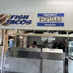 Mexsalvador - Freshly made pupusas