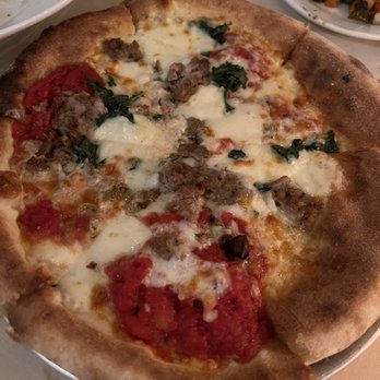 Mockingbird Bar + Garden - Sausage pizza - Cocktail Bars Near Me - East Dundee, Illinois Mockingbird Bar + Garden - Sausage pizza - Cocktail Bars Near Me - East Dundee, Illinois