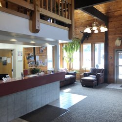 Lincoln's Silver Dollar Inn - Nice lobby