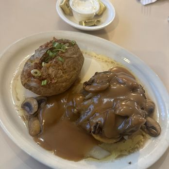Bozeman Trail Steakhouse - Steakhouses Near Me - Buffalo, Wyoming Bozeman Trail Steakhouse - Steakhouses Near Me - Buffalo, Wyoming