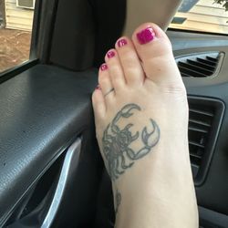 La Vie Nails & Spa