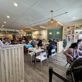 Taste & Glory - Interior - Breakfast & Brunch Near Me - San Mateo, California