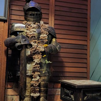 Magic Time Machine - a man dressed in armor - American Near Me - San Antonio, Texas
