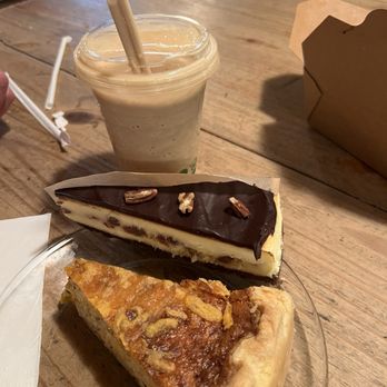 Break Espresso - Frappe, Turtle cheese cake with pecan and ham and cheese quiche - Coffee & Tea Near Me - Missoula, Montana