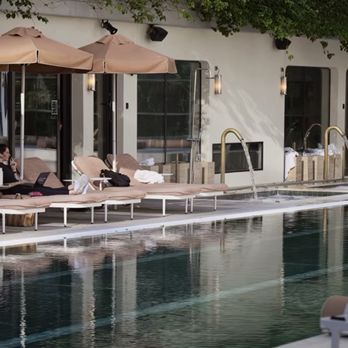 Total Fusion Platinum - Heated Pool with Underwater speakers - Gyms Near Me - Newstead, QLD