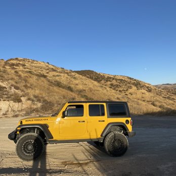 World Famous 4x4 - Auto Repair Near Me - Burbank, California