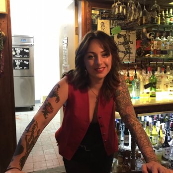 Dew Drop Inn - Go see Logan!  She's the best! - Dive Bars Near Me - Grass Valley, California