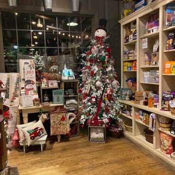 Cracker Barrel Old Country Store - a christmas tree - American Near Me - Fort Mill, South Carolina Cracker Barrel Old Country Store - a christmas tree - American Near Me - Fort Mill, South Carolina