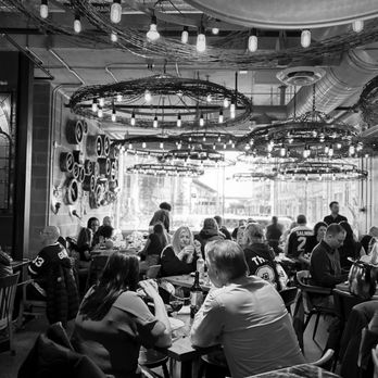 Taverna Mercatto - View of the main dining room - Italian Near Me - Toronto, Ontario Taverna Mercatto - View of the main dining room - Italian Near Me - Toronto, Ontario