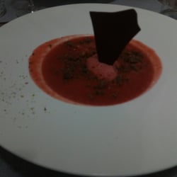 La Terrasse du Héron - Soupe de fraise, poivre vert et son sorbet fraise