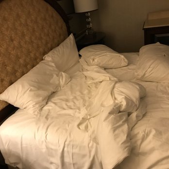 Peppermill Reno - Blood on sheets. Not mine. - Casinos Near Me - Reno, Nevada
