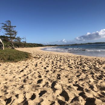 Malaekahana Beach - Beaches Near Me - Kahuku, Hawaii