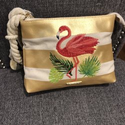 Sundance Clothing Co - Cool clutch