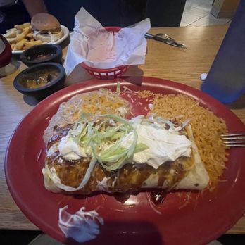 Los Rivera's Mexican Grill - BBQ burrito! - Mexican Near Me - Oshkosh, Wisconsin Los Rivera's Mexican Grill - BBQ burrito! - Mexican Near Me - Oshkosh, Wisconsin