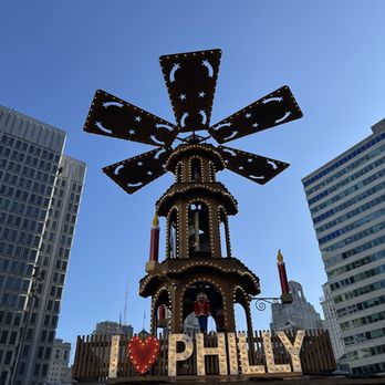 Love Park - Christmas Village - December 2025 - Parks Near Me - Philadelphia, Pennsylvania Love Park - Christmas Village - December 2025 - Parks Near Me - Philadelphia, Pennsylvania