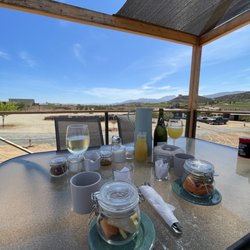 Lumi - Breakfast on the rooftop!