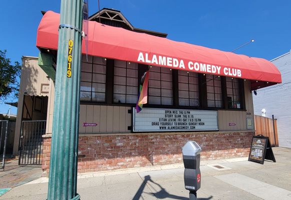 Alameda Comedy Club by null