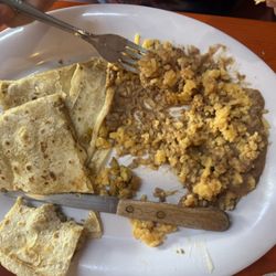 Chicken quesadilla plate