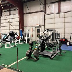 Elite Total Fitness - Rope climbing station