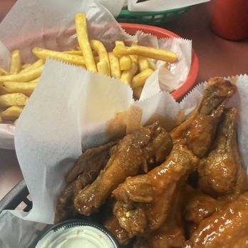 Buffalo Wings And Sub - Chicken Wings Near Me - Orlando, Florida