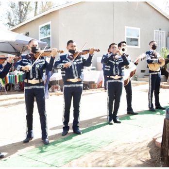 Mariachi Garibaldi de Jaime Cuellar - Mariachi Garibaldi - Musicians Near Me - Montebello, California Mariachi Garibaldi de Jaime Cuellar - Mariachi Garibaldi - Musicians Near Me - Montebello, California