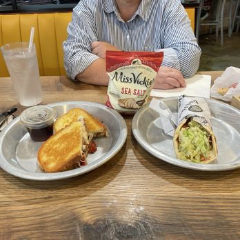 Brown Dog Deli - Delis Near Me - Charleston, South Carolina Brown Dog Deli - Delis Near Me - Charleston, South Carolina