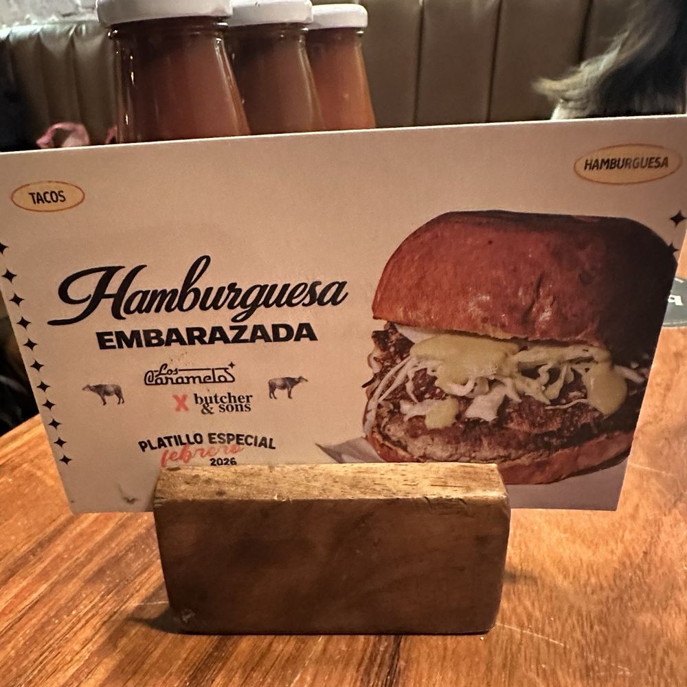 Butcher & Sons - Hamburger Specials - Burgers Near Me - México, D.F., DIF